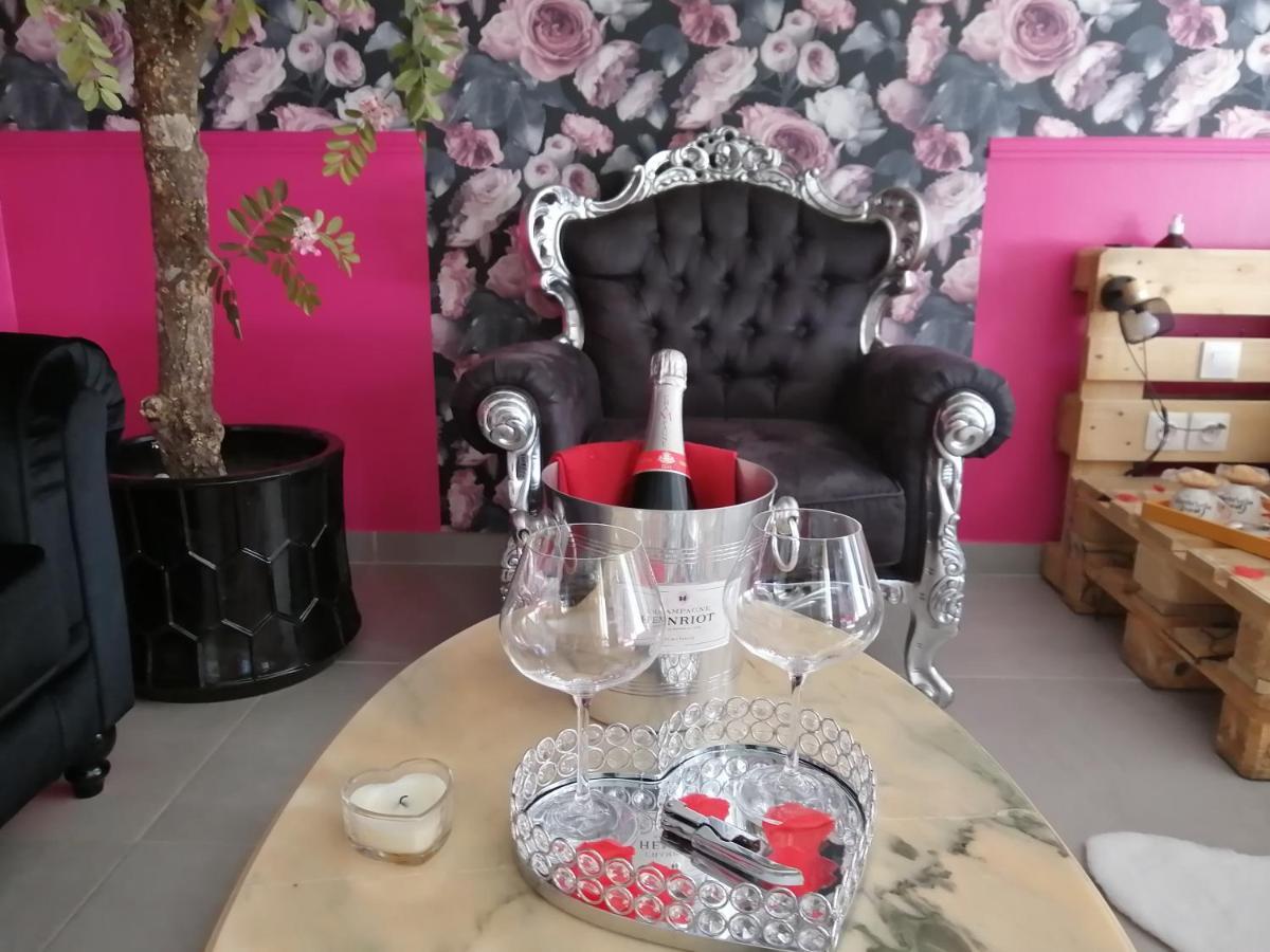 Romantisme Et Glamour 2 Avec Spa , Clim Et Jardin Dijon Exteriör bild